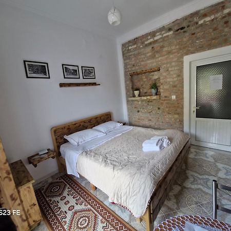 Guesthouse Belle View Берат Екстериор снимка