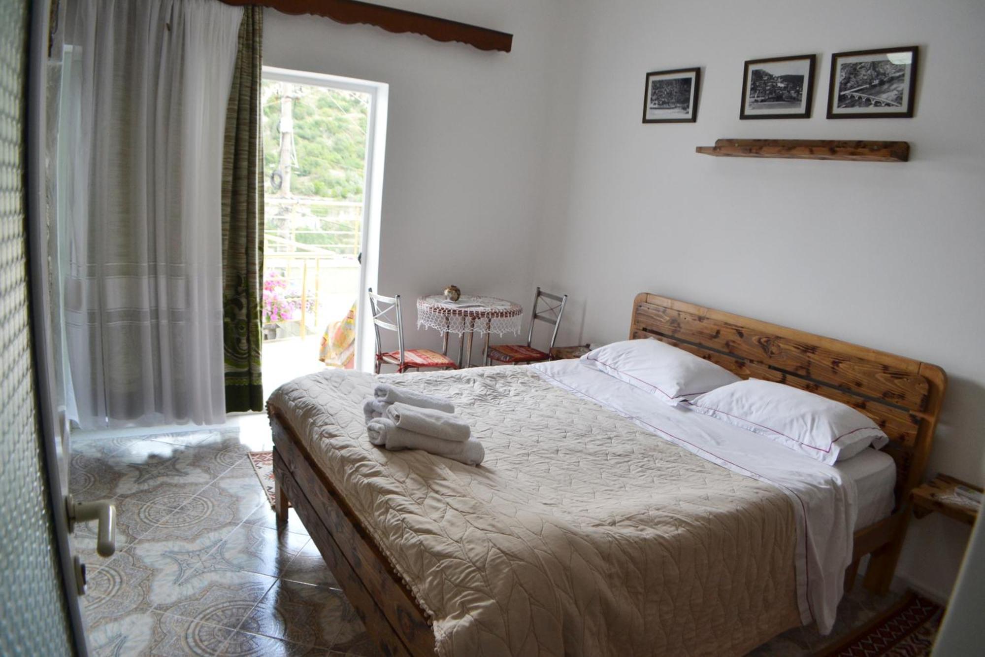 Guesthouse Belle View Берат Екстериор снимка
